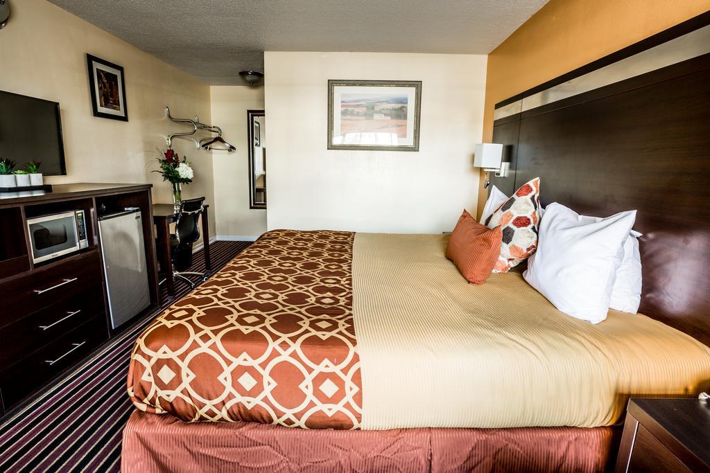 Budget Inn Of America Медфорд Екстер'єр фото