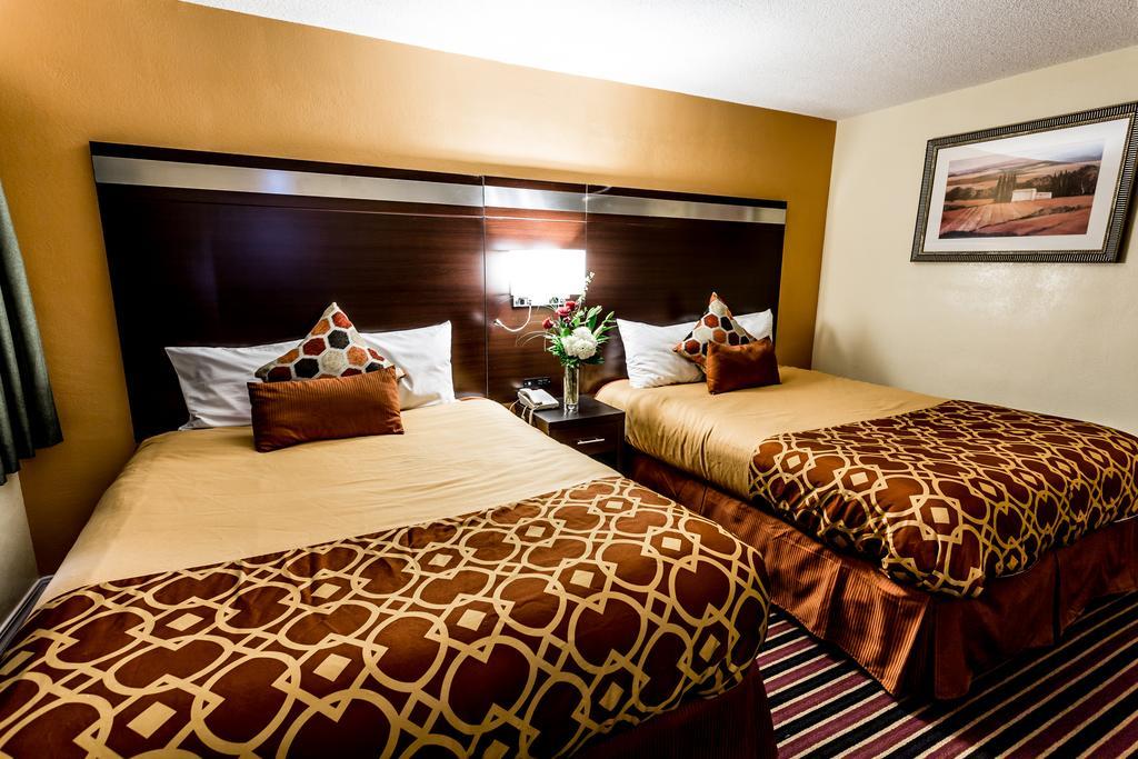 Budget Inn Of America Медфорд Екстер'єр фото