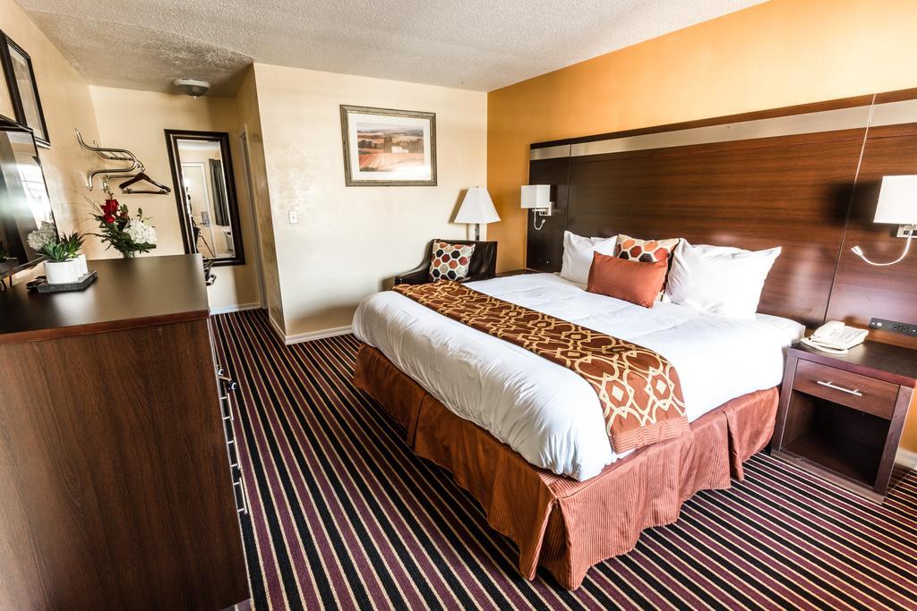 Budget Inn Of America Медфорд Екстер'єр фото